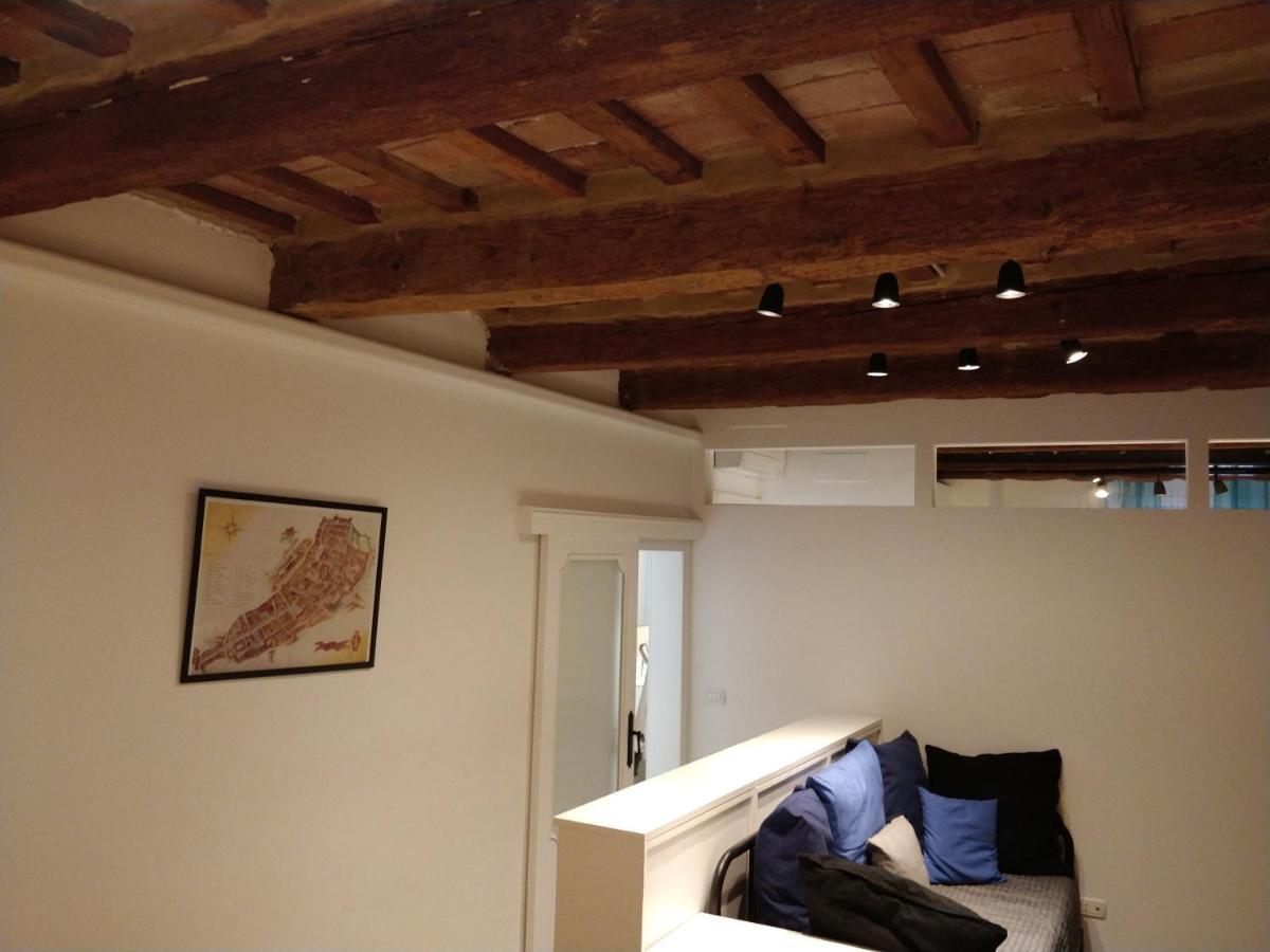 Isi Guesthouse 29 Йези Екстериор снимка