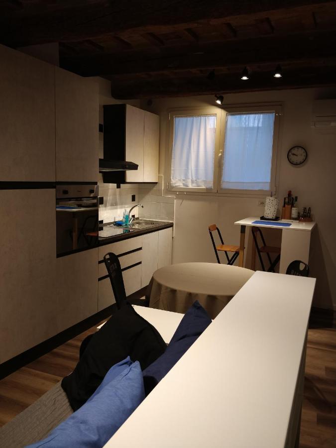 Isi Guesthouse 29 Йези Екстериор снимка