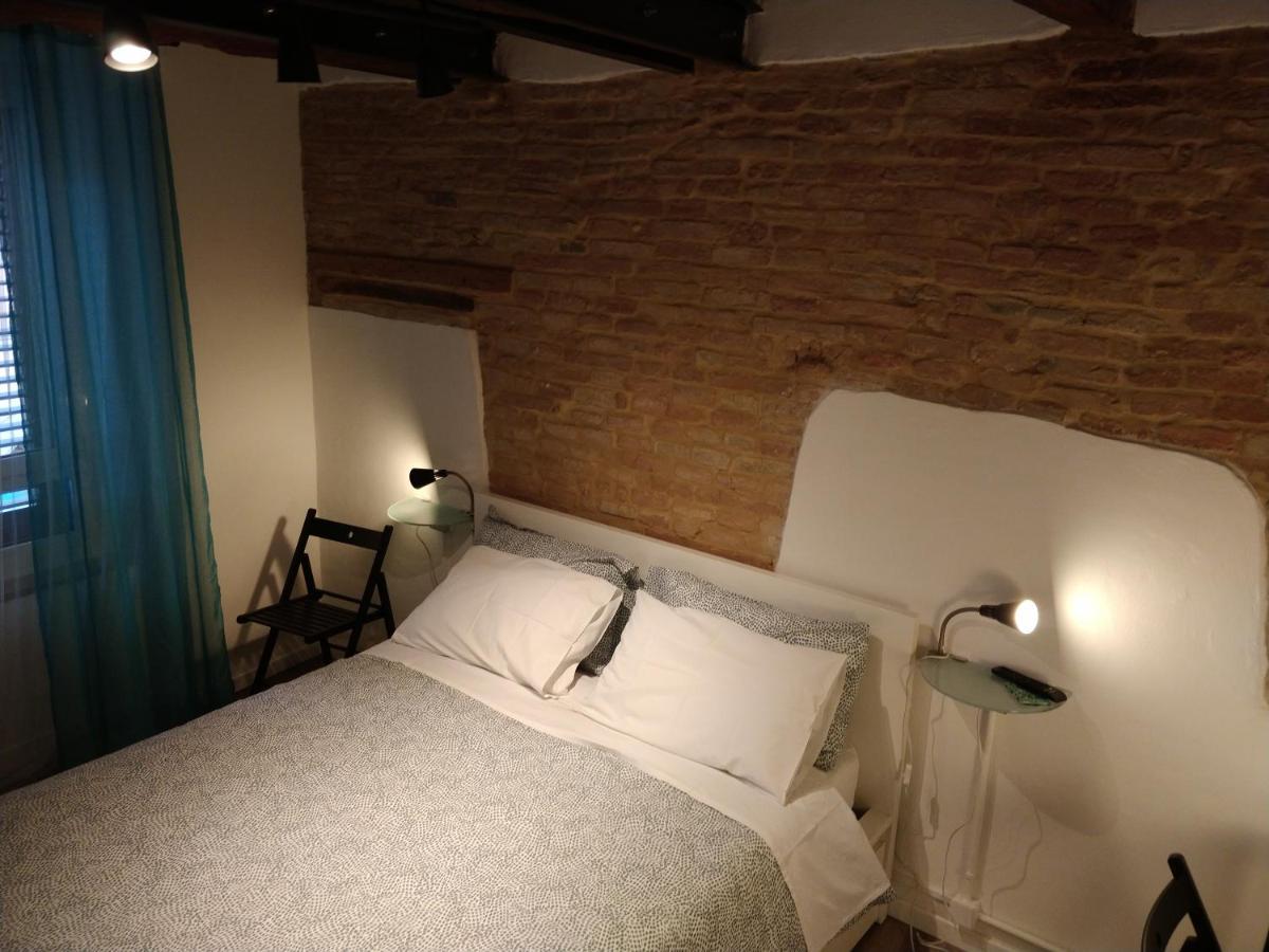 Isi Guesthouse 29 Йези Екстериор снимка