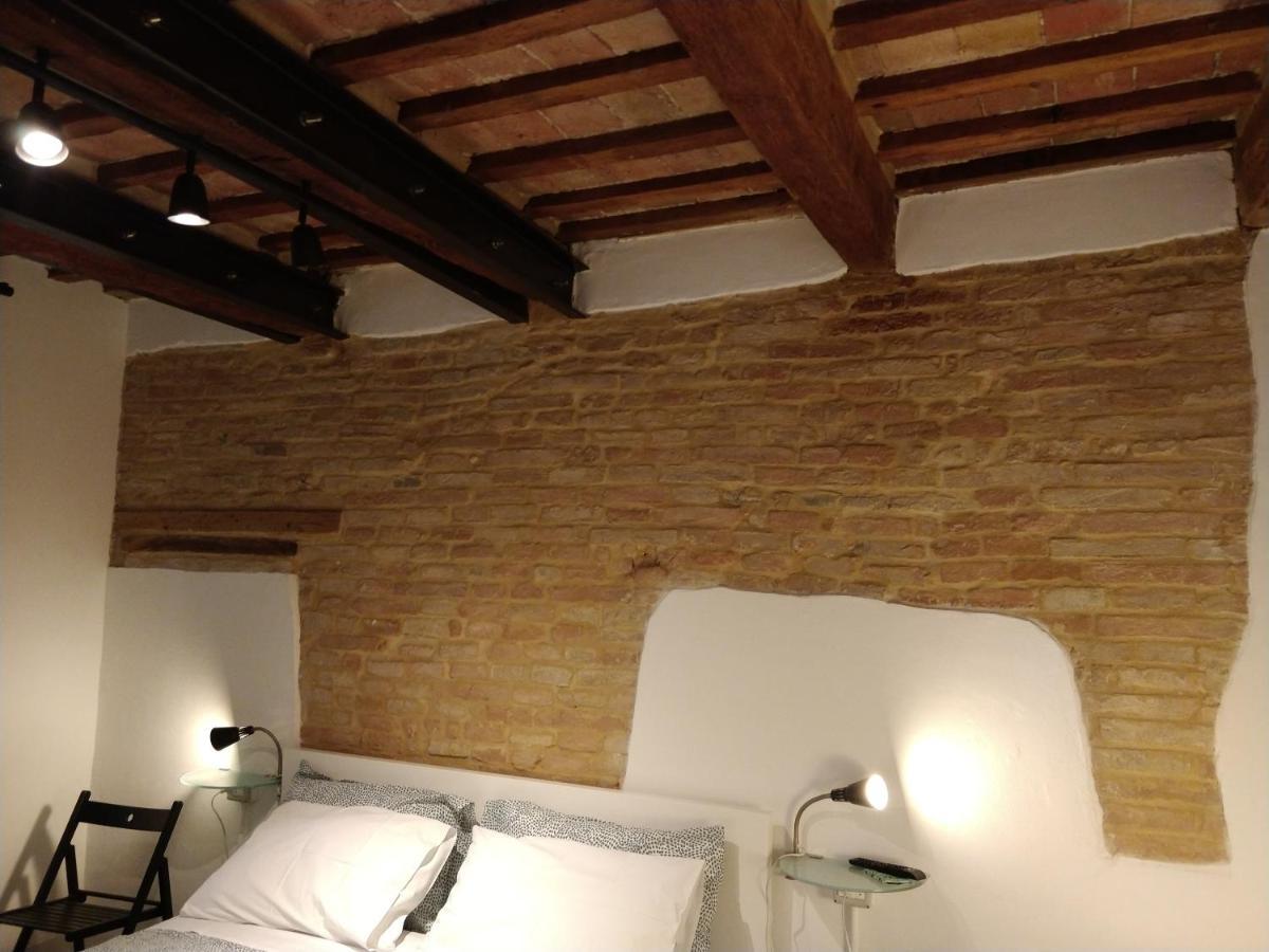 Isi Guesthouse 29 Йези Екстериор снимка